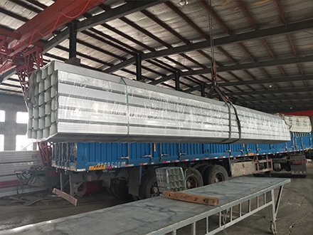 內(nèi)蒙用戶采購津雙達(dá)彩鋼雨水管